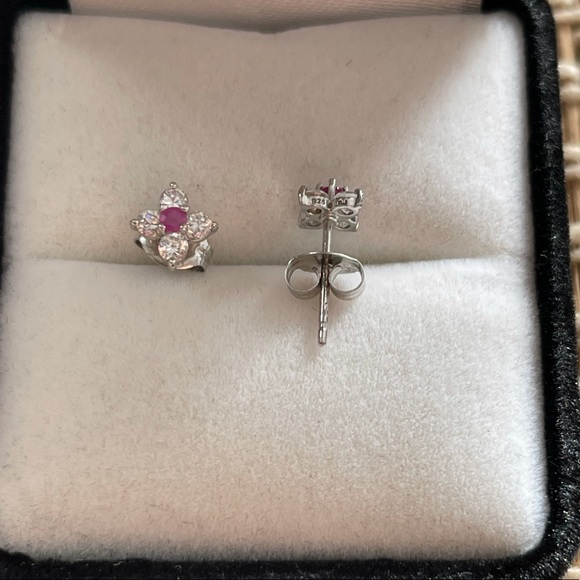 Natural ruby diamanté sterling silver floral stud earrings - Picture 6 of 7
